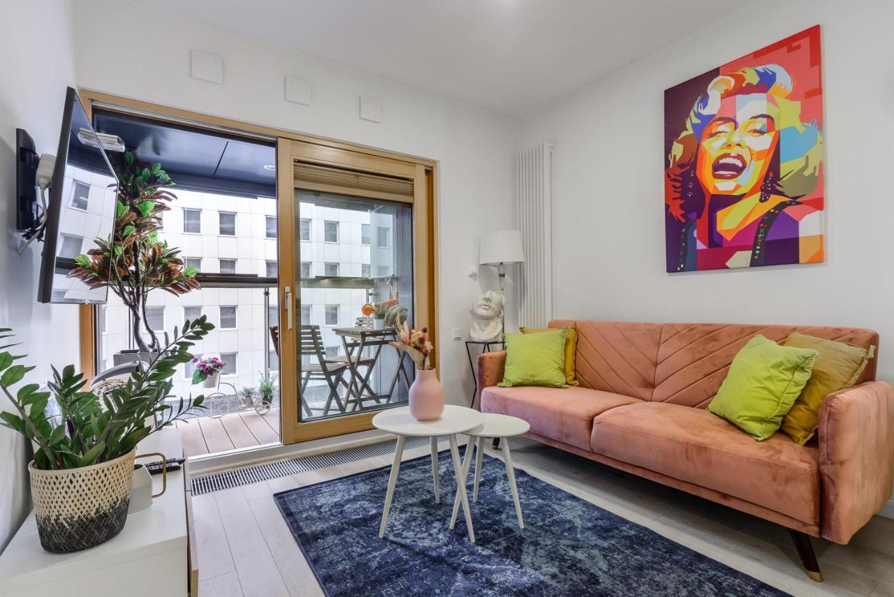 Luxury Apartments On Grzybowska Street In Warschau Exterior foto