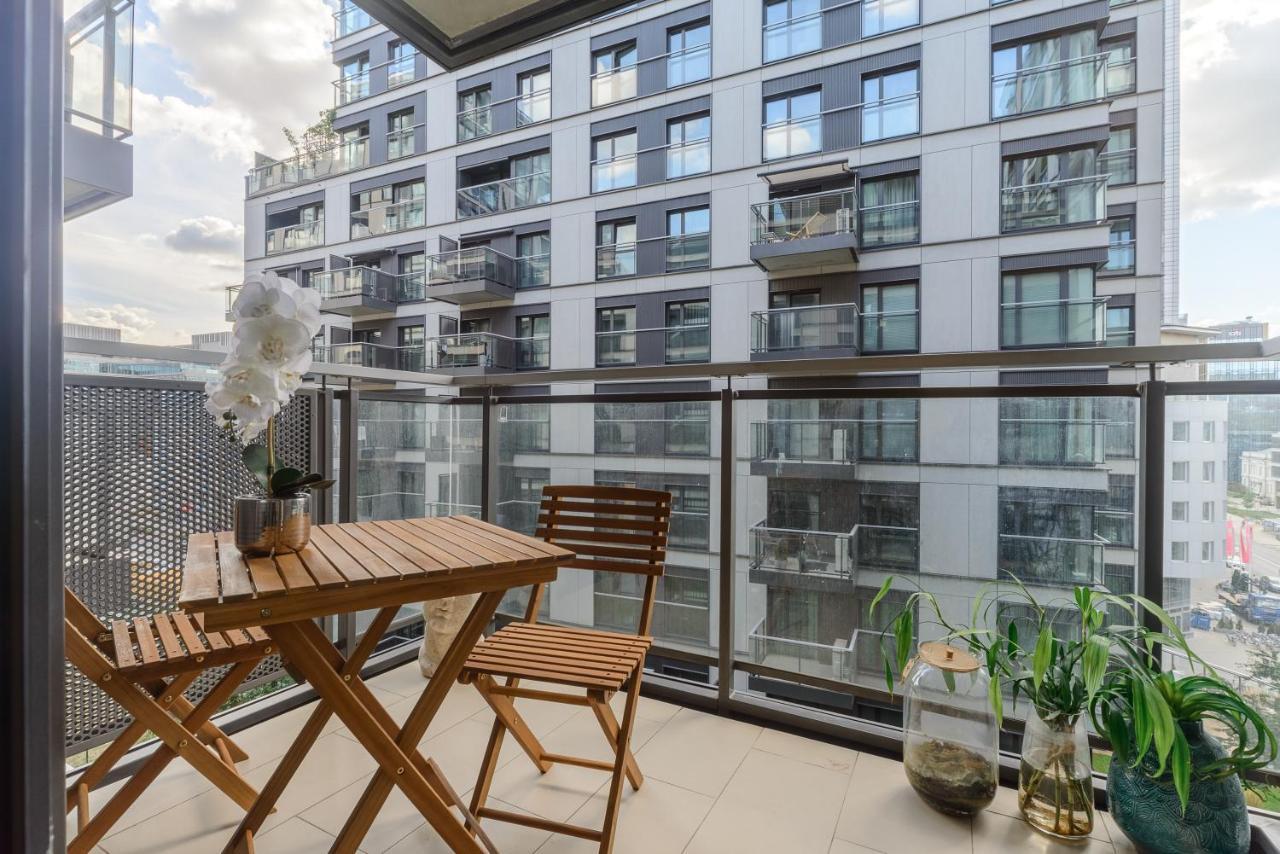 Luxury Apartments On Grzybowska Street In Warschau Exterior foto